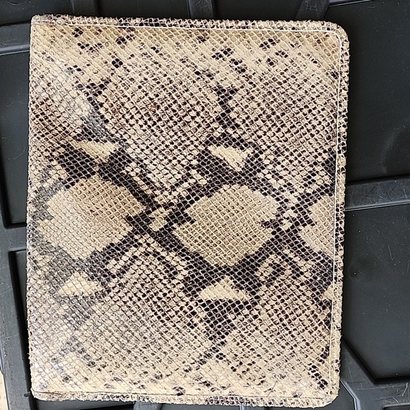 Michael Kors Python iPad Case - Picture 5 of 5